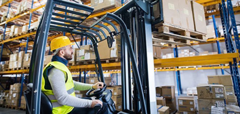 Drive forklift picking efficiency with RFID labels